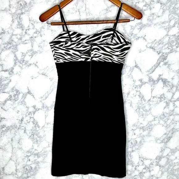 Lipstick 90s Black Zebra Print Form Fitting Mini Dress Juniors Medium - Picture 4 of 8